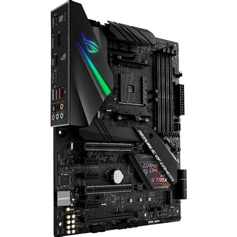 His motherboard might be the perfect match for your ryzen series 5 or 7. Placa Mãe Asus Rog Strix X470-F Gaming, Amd Am4 Atx ...