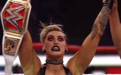 Rhea Ripley Wins Raw Womens Title At Wrestlemania 37