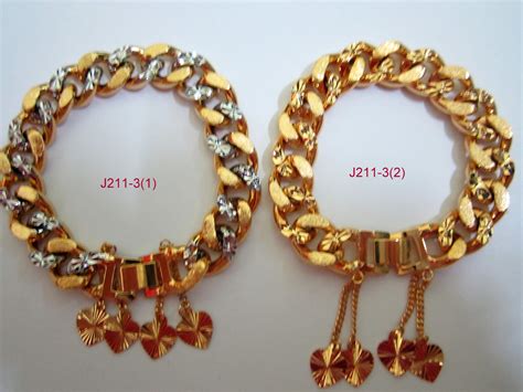 Kali ini kita akan review gelang cartier titanium. Pemborong Emas Sadur 24K: 4.BANGGLE / GELANG TANGAN