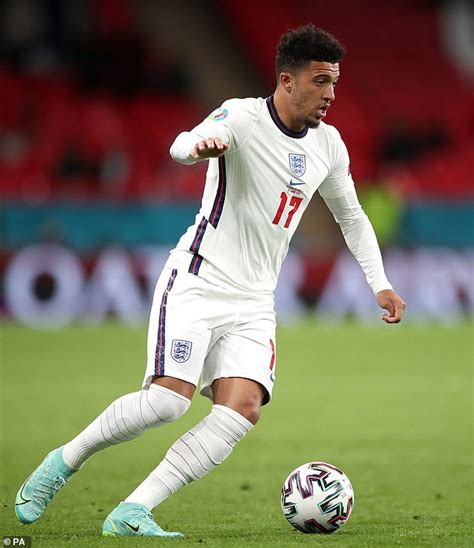 Bukayo saka, marcus rashford and jadon sancho all missed from the spot as gareth southgate's according to the athletic, rashford, saka and sancho had vile comments left on instagram and. Sancho vows to 'show everyone what I can do' if given ...