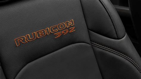 Cuenta con un diseño robusto y distinguido que se reconoce de inmediato por los tradicionales detalles de diseño jeep. 2021 Gladiator 392 V8 : Report: You can now order the ...