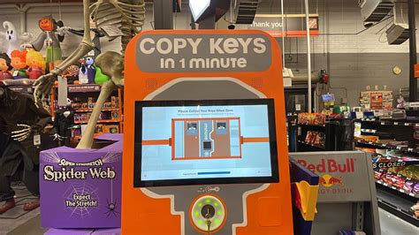 How To Copy Keys In 1 Minute In Home Depot Youtube