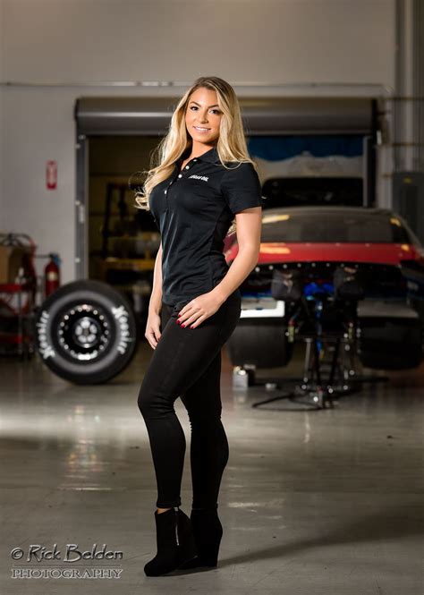 Pics Photoshoot 2 With Drag Racer Lizzy Corvetteforum Chevrolet