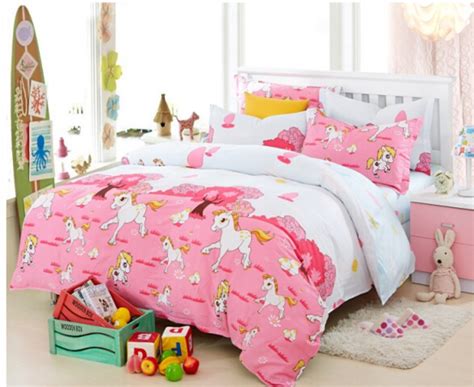 The queen comforter size mentioned above is only a guideline and many quill manufacturers add few inches or shave some inches to the queen comforter size. Girls horse comforter sets Kids Pink duvet cover Blue ...