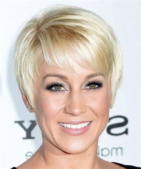 The Best Short Haircuts For Women In 2021 2022 Page 4 Of 6