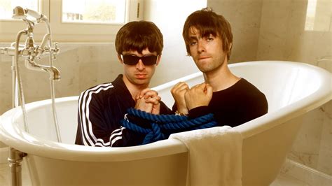 Liam And Noel Gallagher Cant Even Agree On Whether Or Not They Pooped
