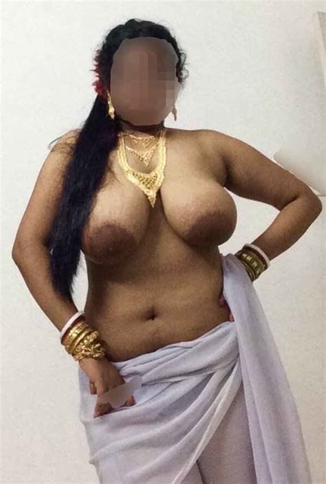 Malayalam Actress Hot Navel Photos In Saree Malayalam Actress Cloudyx