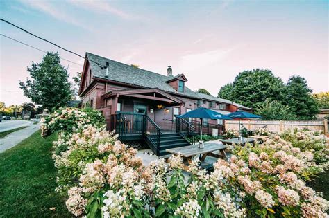 The Top Restaurants In Stowe Vermont