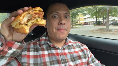 Review Popeyes Spicy Truff Chicken Sandwich Youtube