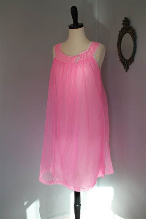 Night Gown Beautiful Nightgown Vintage Nightgown