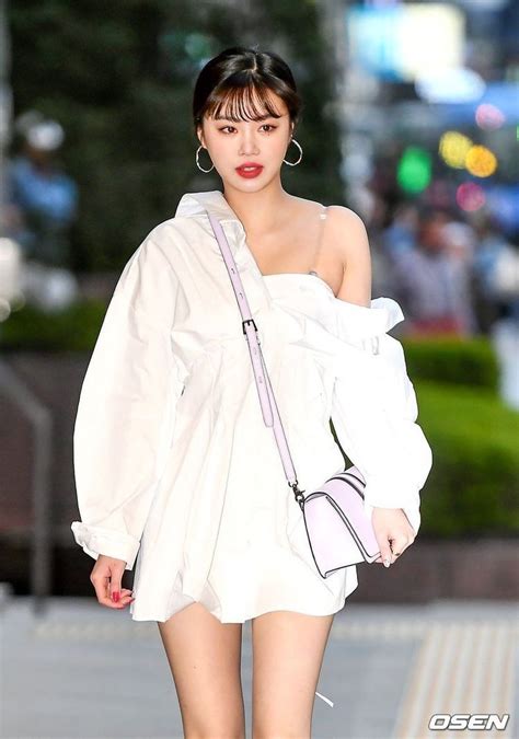 I love you so much and i hope you. soojin on Twitter | Kpop fashion, Kpop fashion outfits ...