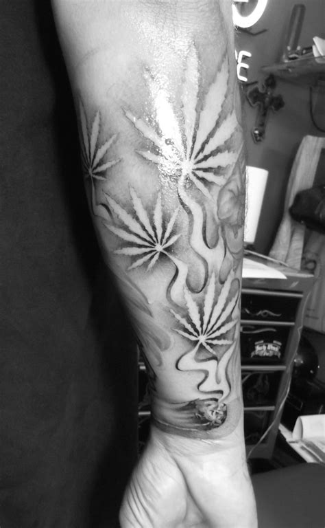 Smoke Weed Tattoo Designs