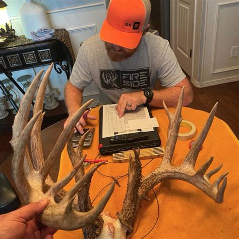 Giant 230 Inch Buck Taken In Kansas Swedbanknl