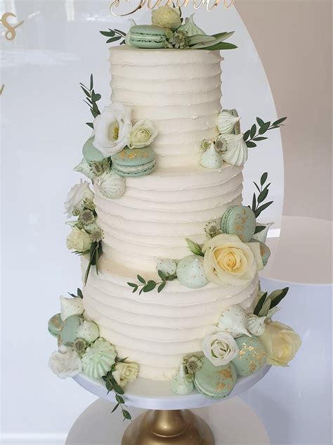 Buttercream Wedding Cake Sage Mint Green Wedding Cake With Macarons