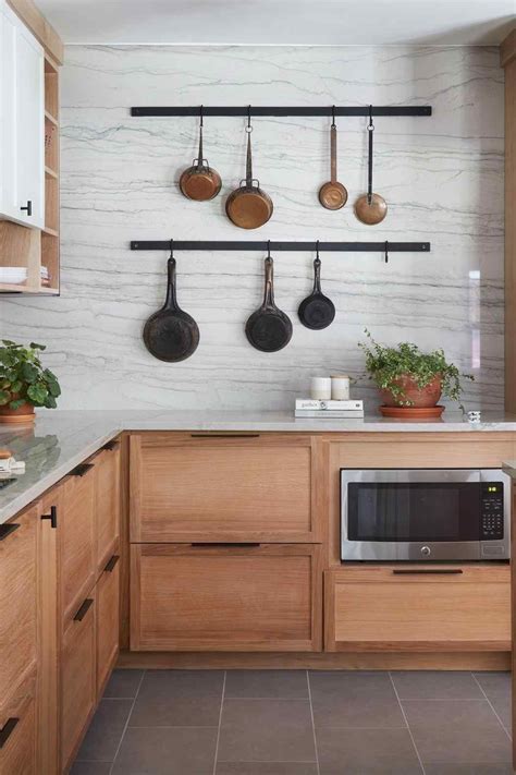 Refacing kitchen cabinets farmhouse kitchen cabinets modern farmhouse kitchens kitchen cabinet design black neutral paint colors gray accent colors copper paint colors rustic paint colors grey wall color blue gray. Best And Wonderful 15 Joanna Gaines Kitchen Designs Ideas | Sofa Cope