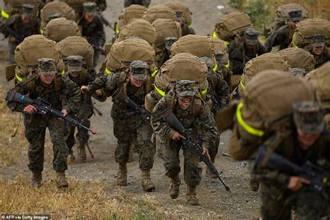 Female Marines Become First Women To Take On Grueling Three Day Boot Camp Called The Crucible