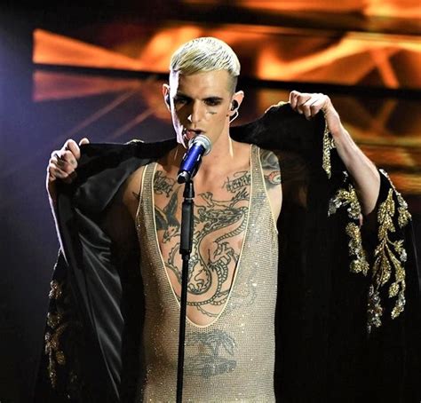 Achille Lauro, il look dopo il festival di Sanremo ...