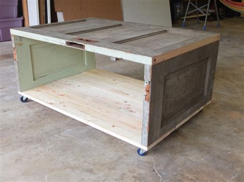Trust ashley furniture homestore to bring your space to life. 15+ DIY Coffee Tables Made From Old Doors | Guide Patterns