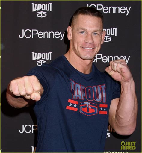 Photo John Cena Flashes His Rock Hard Abs And Bulging Biceps