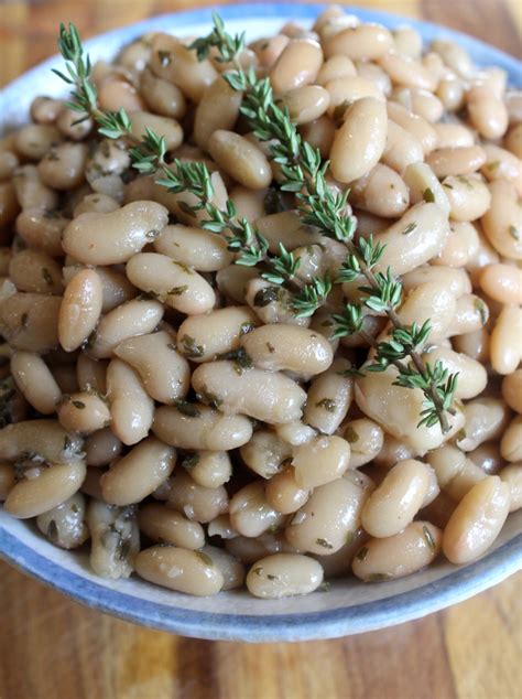 Vegan recipes using great northern beans! Instant Pot Great Northern Beans