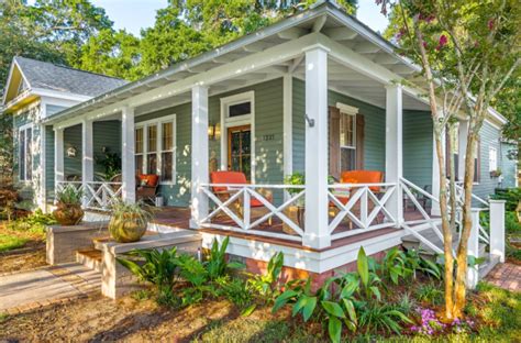 16 Cozy Wraparound Porch Ideas For Homes Of Every Style 49 Off
