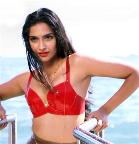Sonam Kapoor Bikini And Swimwear Photos Sonam Kapoor Hot Bikini Hd Wallpapers And Images Sonam