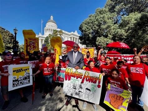 California Governor Signs Fast Food Bill Into Law That Could Raise