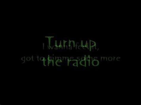 Sean paul turn it up lyrics & video : Autograph - Turn Up The Radio lyrics - YouTube