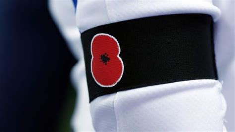 England And Scotland Defy Fifa And Wear Poppies In World Cup Qualifier