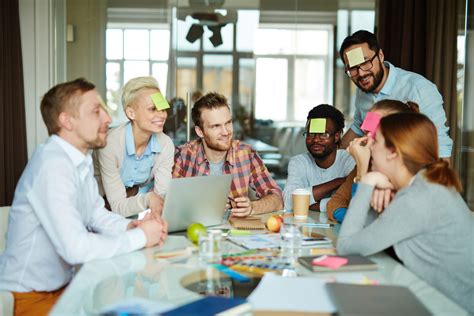 Attention, jeunes entreprises! Voici comment aider les membres de votre
