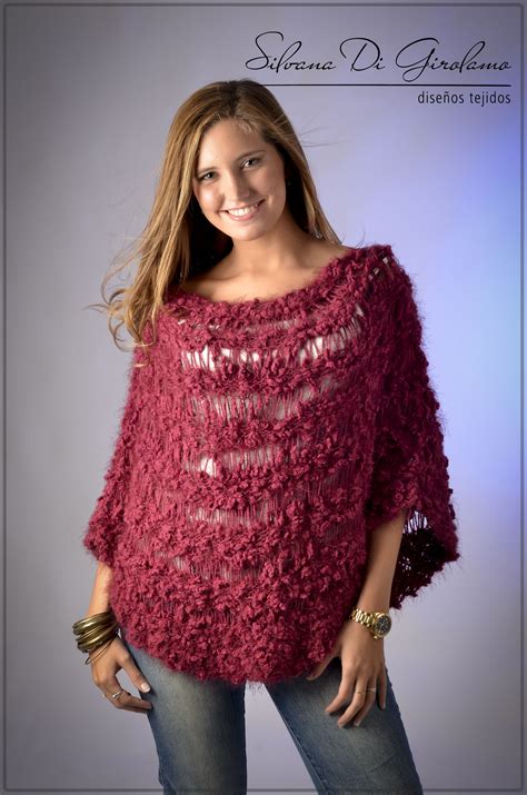 Esta remera es bien calada , para media estación, formando rallas de color. capa tejida en dos agujas | tejido | Pinterest | Crochet ...