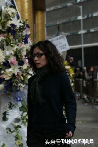 More images for 唐慧琳丈夫 » 梅艷芳逝世，香港周星馳深夜祭拜最低調，內地馮小剛辦追思最有心 - 每日頭條