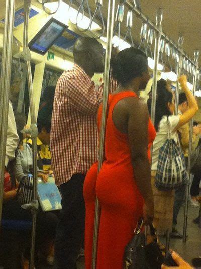 Woman Uses Butt To Grip Subway Pole Giggles Pinterest Humor Funny Posts And Awkward