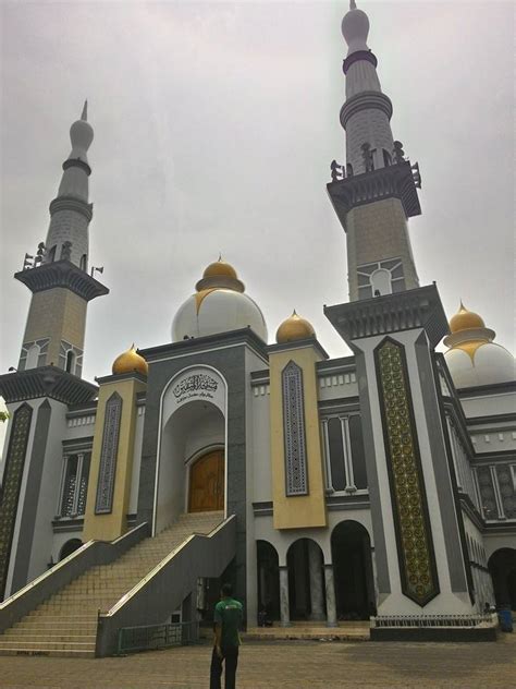 The land cost was $268,775.00 and the cost of furnishing it was $200,000.00. Keunikan Masjid Al Muttaqin Kaliwungu Dengan Tempat Shalat ...