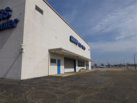 Sears Auto Center In Akron Ohio Chapel Hill Mall Nicholas Eckhart