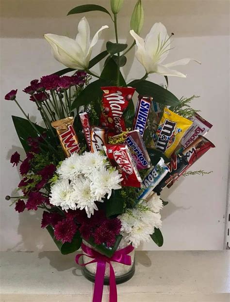 6 Spots That Deliver Chocolate Bouquets Because Flowers Are So 2000 And