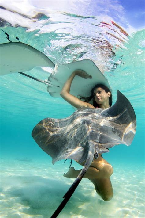 Underwater Photos Show Gorgeous Models Swimming With