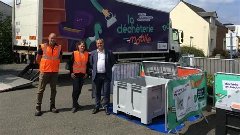 Une déchetterie mobile vient s'installer sur la place de l'église le mercredi 23 septembre 2020 de 14h00 à 17h00, et jeudi 24 septembre de 9h00 à 12h00. Rennes. « Sans la déchetterie mobile, ces détritus ...