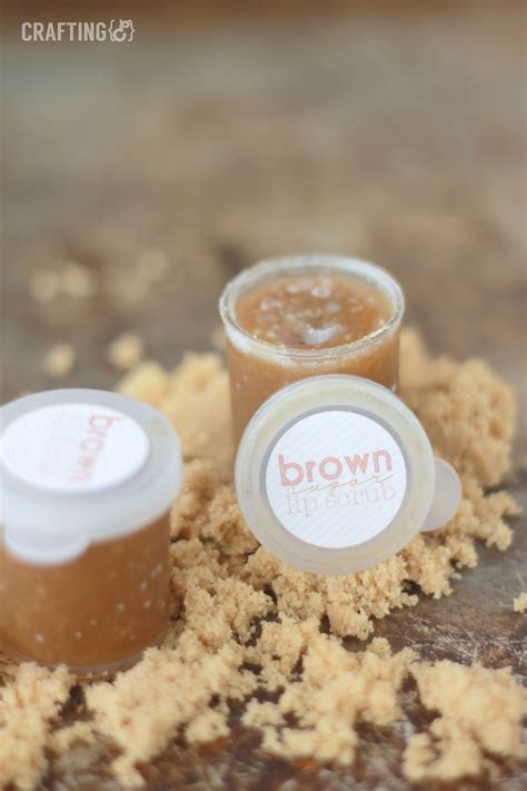 Brown Sugar Lip Scrub 3 Ingredients Craftinge E Diy Sugar Scrub