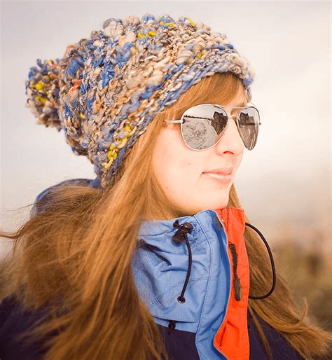 It is better to knit this model without a seam. Aspen Ice Hat - Free Hat Pattern for Extra Bulky or Thick ...