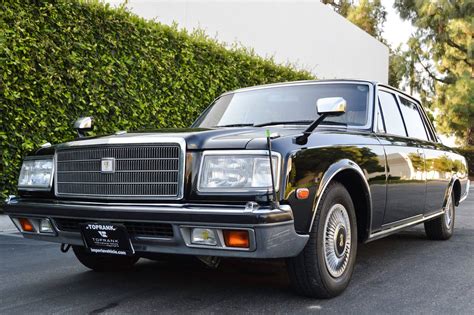 Toyota Century