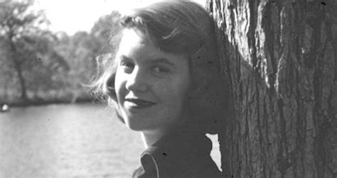 The Tragic Story Of Sylvia Plath The Tortured Poet Who Killed Herself