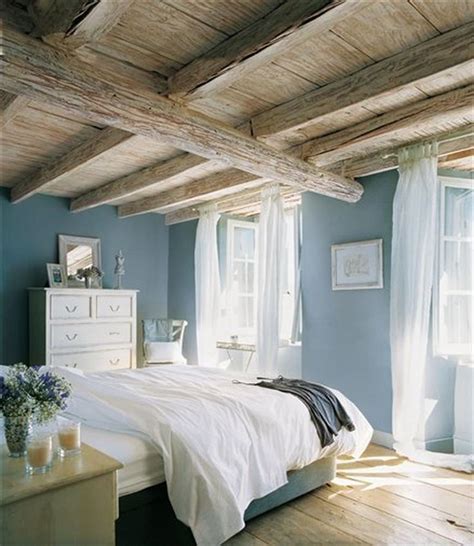 Opt For These 3 Awesome Farmhouse Bedroom Décor Ideas In 2020 Best