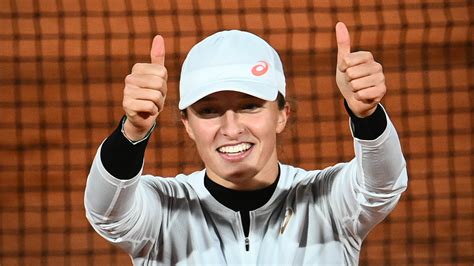 Australian open 2021 highlights : French Open 2020: Iga Swiatek surges into Roland Garros ...