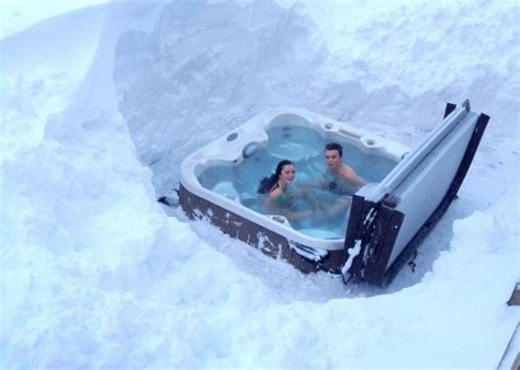 Using Your Hot Tub During Winter Our Tips H2o Hot Tubs Uk