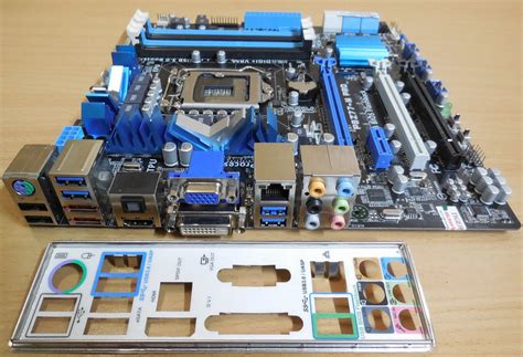 Asus P8z77 M Pro Rev101 Mainboard Blende Intel Z77 Sockel 1155 Ddr3
