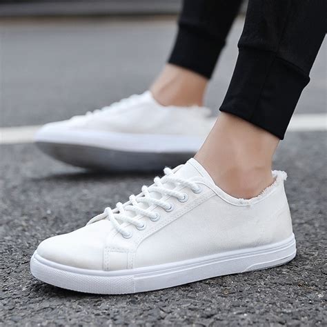 2018 Fashion Canvas Shoes Men Colors White Casual Shoes Leisure