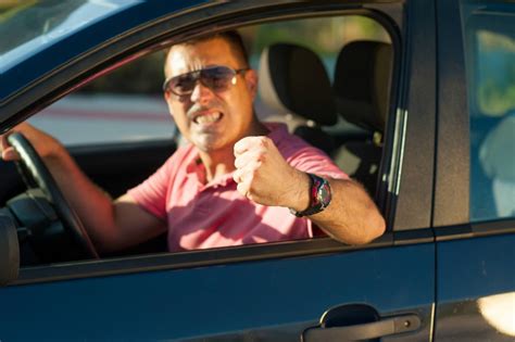 Road Rage How To Cope With Confrontation From Other Drivers And Riders