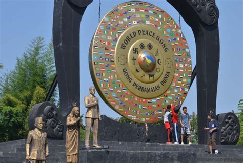 Gong Perdamaian Dunia