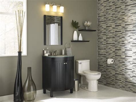 Selain kamar mandi ukuran kecil, kamar mandi dengan desain sederhana juga menjadi favorit banyak orang. Desain Kamar Mandi Sederhana dan Murah yang Tawarkan ...